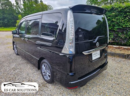 2012 Nissan Serena - photo 4
