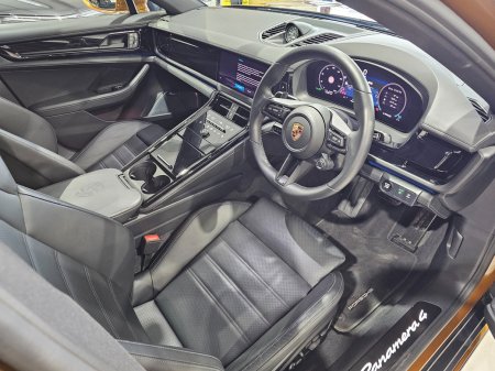 2026 Porsche Panamera - photo 9