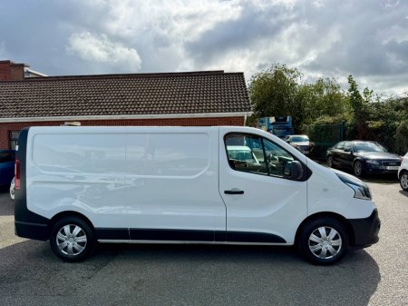 2021 Renault Trafic - photo 9