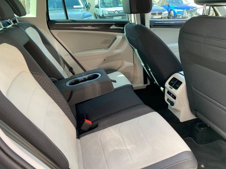 2022 Volkswagen Tiguan - photo 14