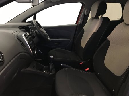 2019 Renault Captur - photo 2