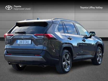 2020 Toyota RAV4 - photo 2