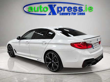 2020 BMW 5-Series - photo 9