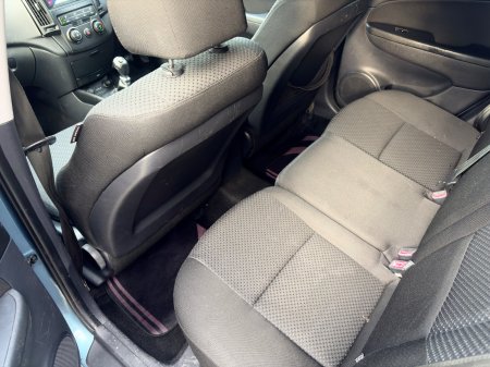 2011 Hyundai i30 - photo 14