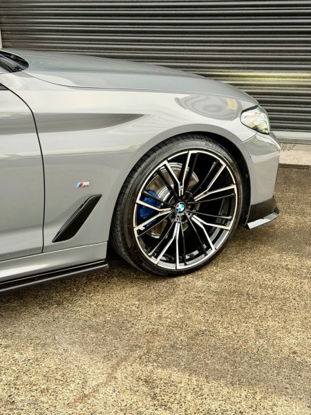 2021 BMW 5-Series - photo 7
