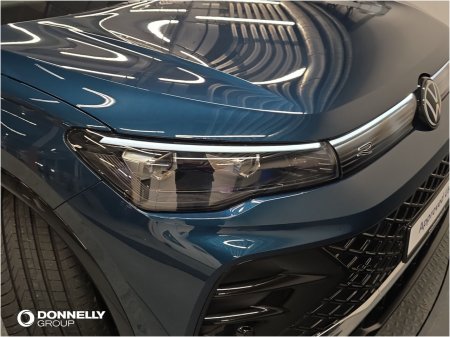 2025 Volkswagen Tiguan - photo 16