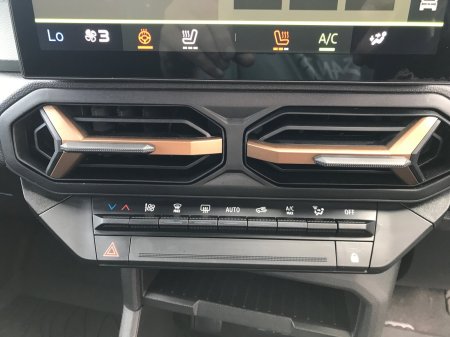 2026 Dacia Duster - photo 15