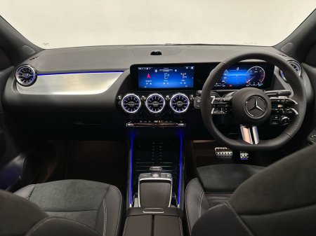 2026 Mercedes-Benz GLA - photo 2