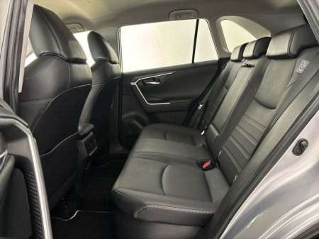 2022 Toyota RAV4 - photo 7