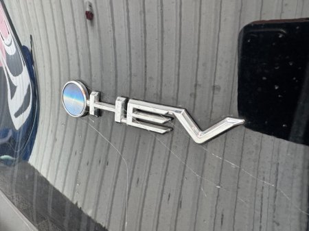 2025 Toyota RAV4 - photo 9