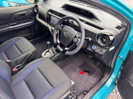 2017 Toyota Aqua - photo 6