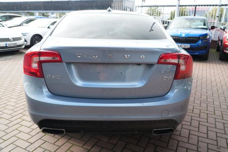 2017 Volvo S60 - photo 5