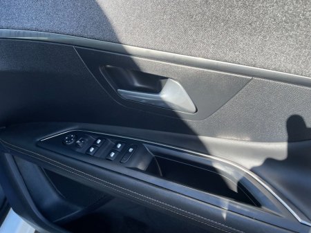 2017 Peugeot 3008 - photo 20