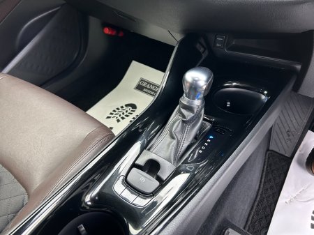 2017 Toyota C-HR - photo 14