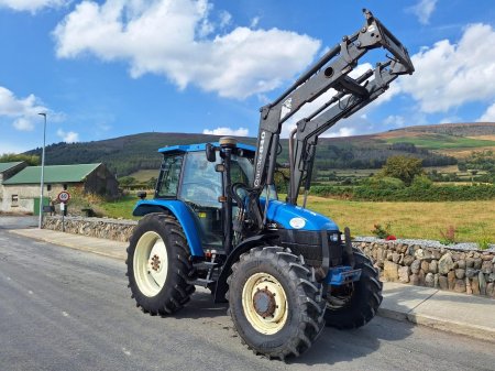 2000 New Holland TS100