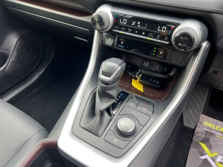 2022 Toyota RAV4 - photo 11