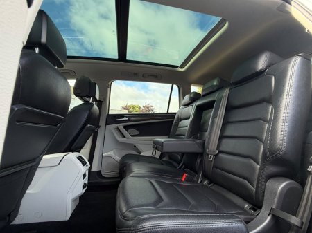 2020 Volkswagen Tiguan - photo 28