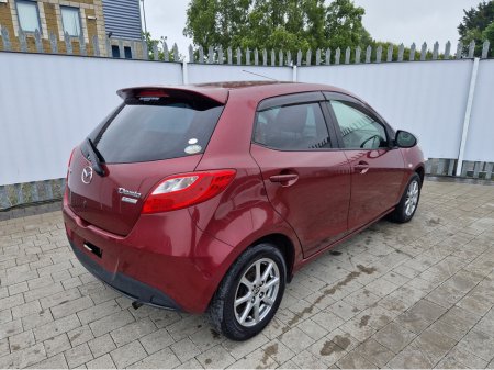 2014 Mazda Demio - photo 11