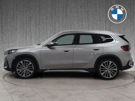 2026 BMW iX1 - photo 3