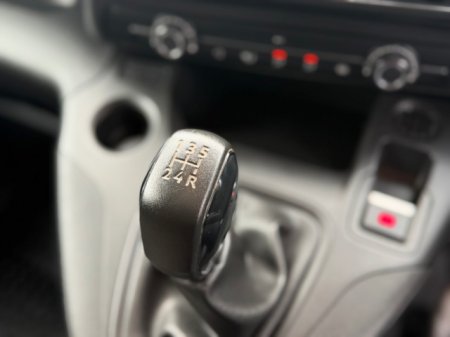 2021 Peugeot Partner - photo 13