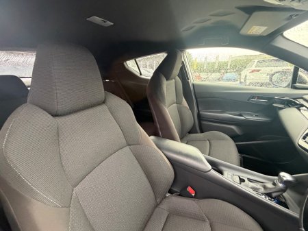 2019 Toyota C-HR - photo 14
