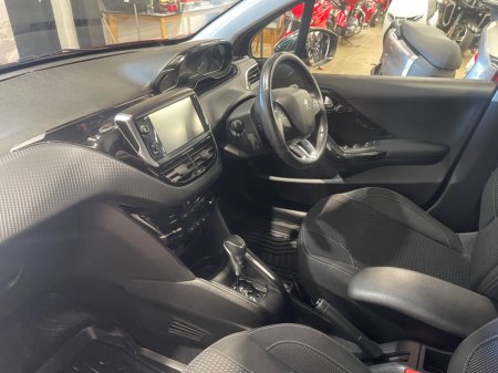 2017 Peugeot 208 - photo 12