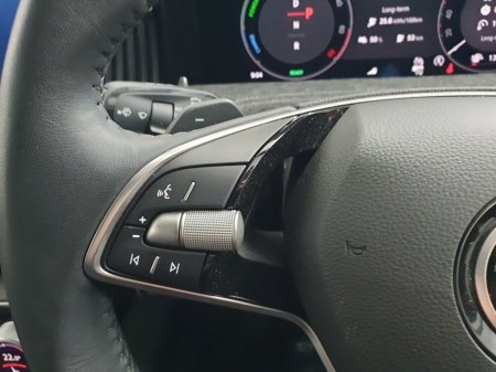 2025 Skoda Superb - photo 37