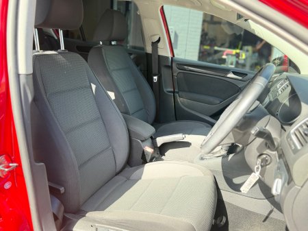 2011 Volkswagen Golf - photo 13