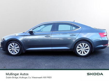 2022 Skoda Superb - photo 6