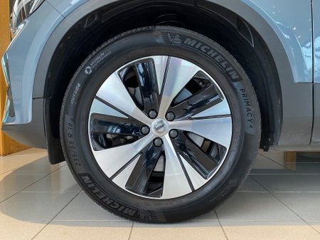 2022 Volvo XC40 - photo 6