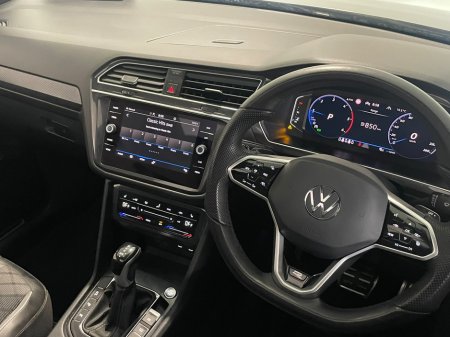 2024 Volkswagen Tiguan Allspace - photo 10