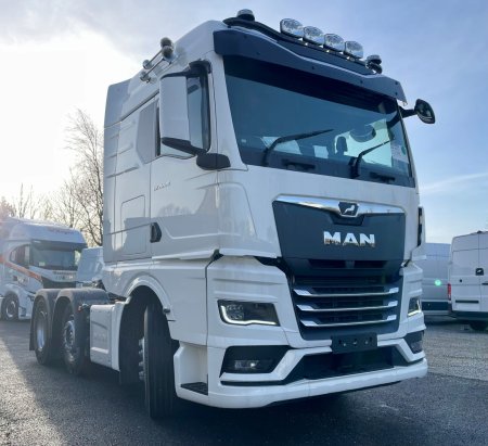 2025 MAN TGX