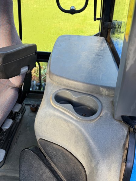 2001 New Holland Tm125 - photo 15