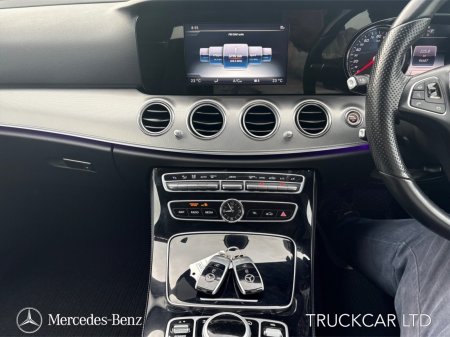 2018 Mercedes-Benz E-Class - photo 12