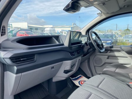 2026 Ford Transit Custom - photo 8