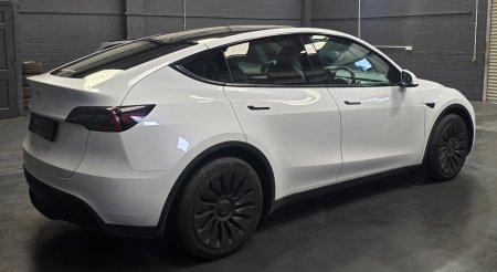 2023 Tesla Model Y - photo 8