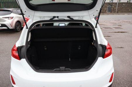 2020 Ford Fiesta - photo 23