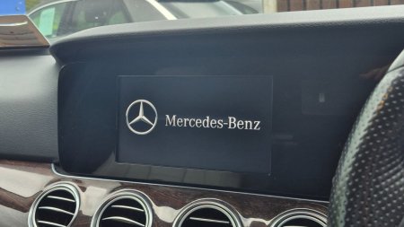 2018 Mercedes-Benz E-Class - photo 25