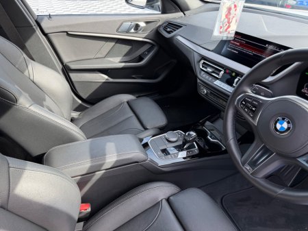 2021 BMW 1-Series - photo 26
