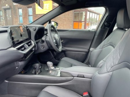 2026 Lexus UX - photo 7