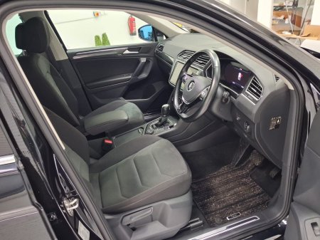 2019 Volkswagen Tiguan - photo 9