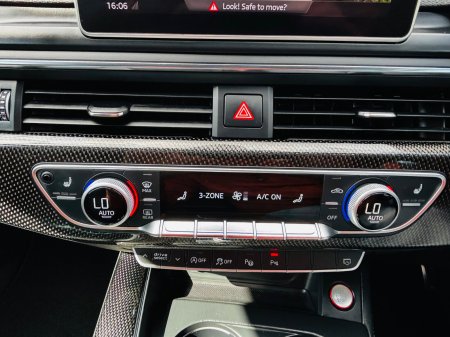 2017 Audi S4 - photo 23