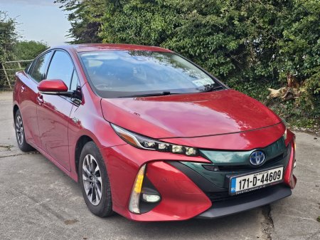 2017 Toyota Prius 1.8 Plug-in Hybrid Luxury