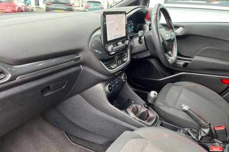 2020 Ford Fiesta - photo 18