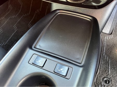 2020 Toyota Prius - photo 15