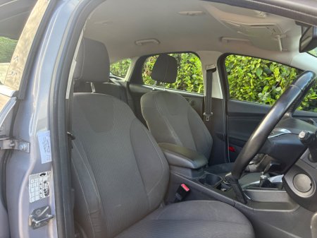 2012 Ford Focus - photo 13