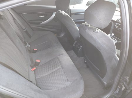 2017 BMW 3-Series - photo 16