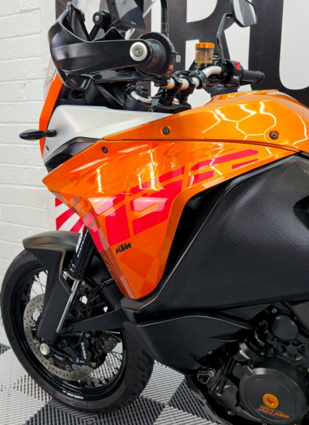 2013 KTM 1190 - photo 30