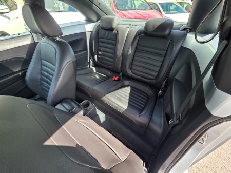 2014 Volkswagen Beetle - photo 10