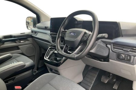 2025 Ford Tourneo Custom - photo 14